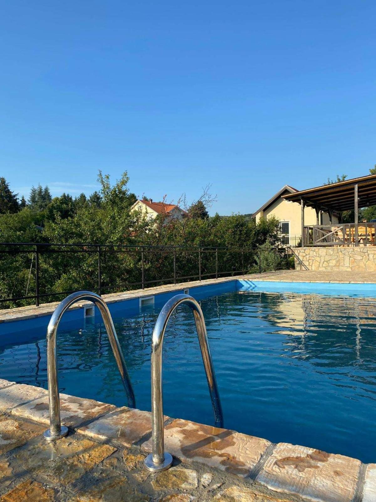 Ra Apartmani Vrdnik Camera foto