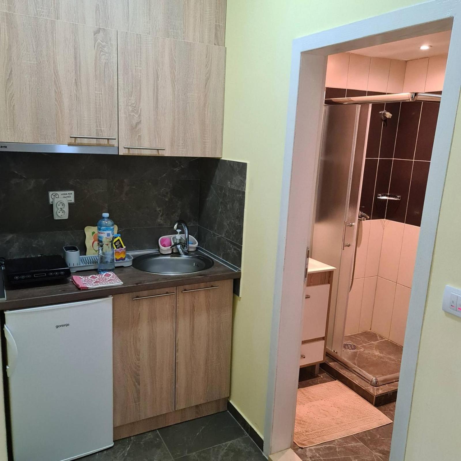 Ra Apartmani Vrdnik Camera foto